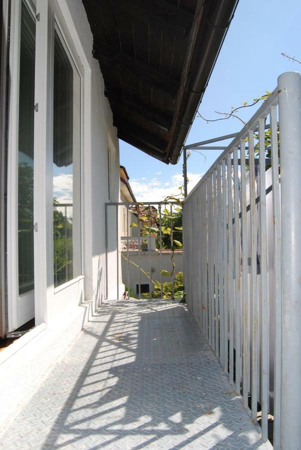 Apartment With Free Parking Liubliana Exterior foto